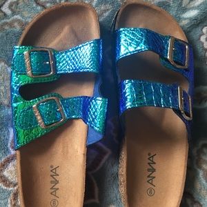 Women’s Mermaid Sandals size 9
